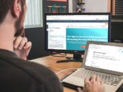 computer-laptop-marketing-blogging-design-work-office