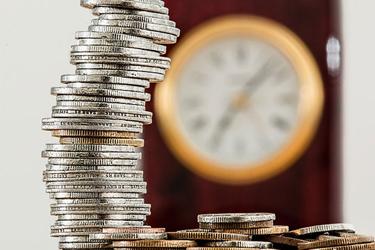 coins-money-investment-finance-time-budget-Queue-Management-Software