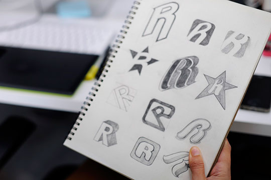 logo-design-font-sketch