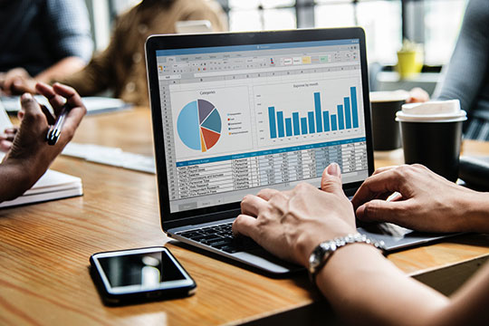 graph-idea-laptop-meeting-office-plan-work-statistics-strategy