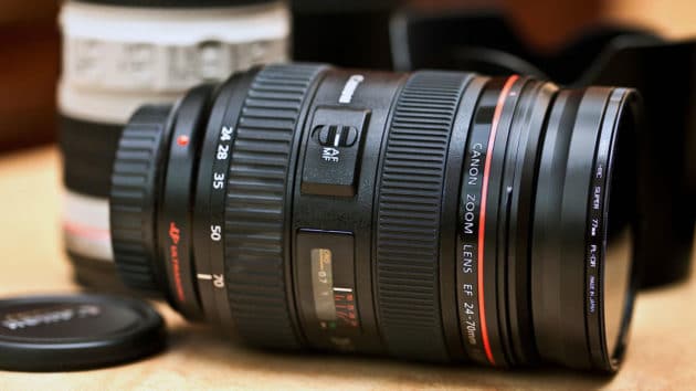 lens-canon-zoom-camera-optics-photo-uv-filter