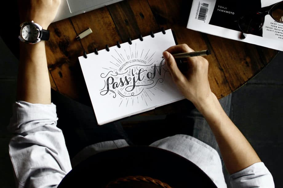 logo-designer-artist-draw-brand-identity