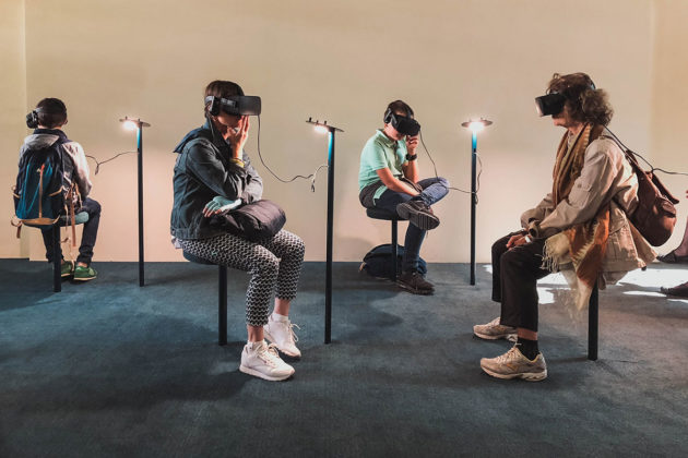 technology-future-virtual-augmented-reality