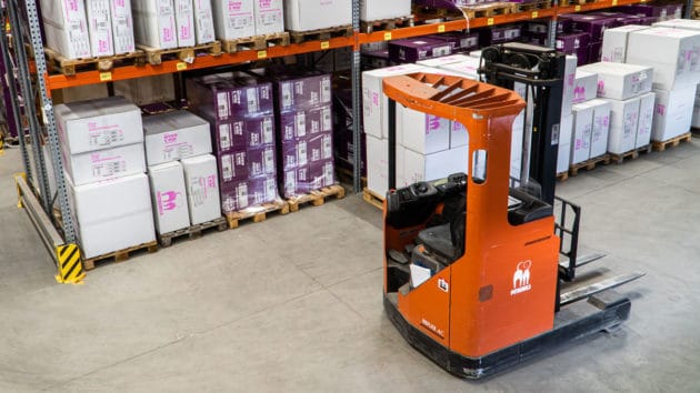 warehouse-workshop-factory-inventory-shipment-commerce