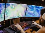 video-computer-pc-games-online-gameplay-professional-gamer-play