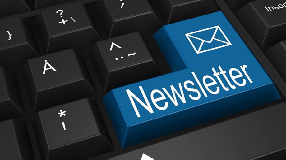 newsletter-keyboard-send-message-email-marketing