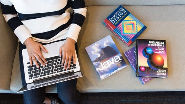 books-learn-training-coding-computer-java-laptop-macbook-programmer