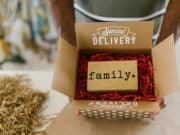 Business-Delivery-Marketing-Dropshipping-eCommerce-Shopping-Store-Packing-Parcel